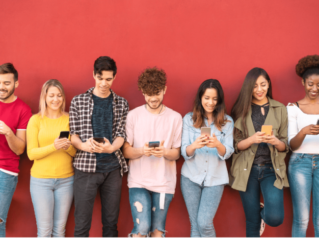 Nekklachten door telefoongebruik